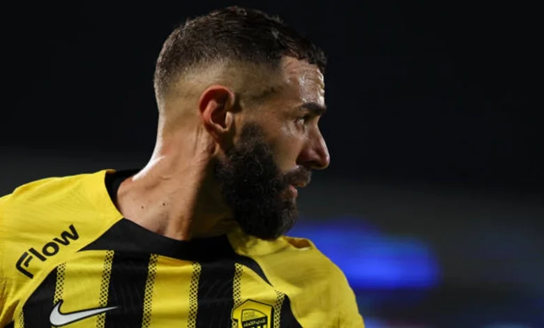 اتحاد جدة يدخل لقاء الشرطة بدون بنزيما وبيرجوين