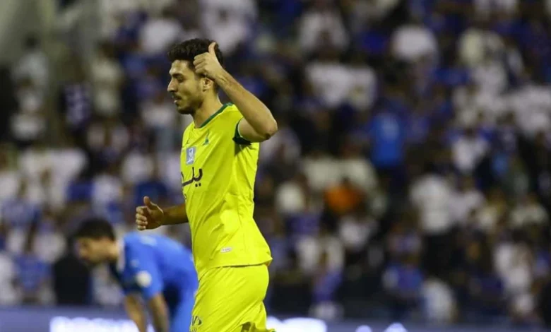 سجل 9 أضعافه.. بديل شريف ينفجر في الدوري السعودي