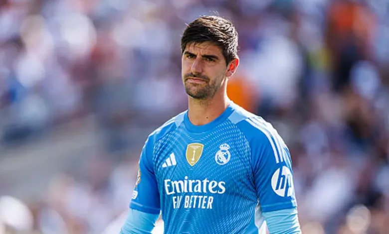 كورتوا ينتقد إقامة مباراة برشلونة وفياريال في ميامي