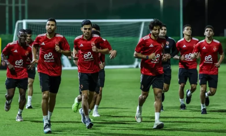 الأهلي يخوض مرانه على ملعب الكريكيت في أبو ظبي