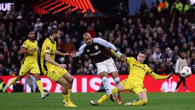 بثنائية مالين.. أستون فيلا يسقط يانج بويز باليورباليج