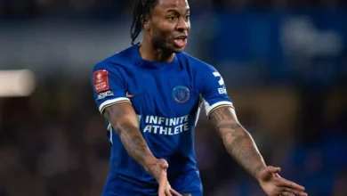 بصحبة أطفاله.. لحظات رعب في منزل رحيم ستيرلينج