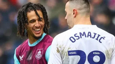 بعد الإساءة لنجم عربي.. إيقاف لاعب في إنجلترا