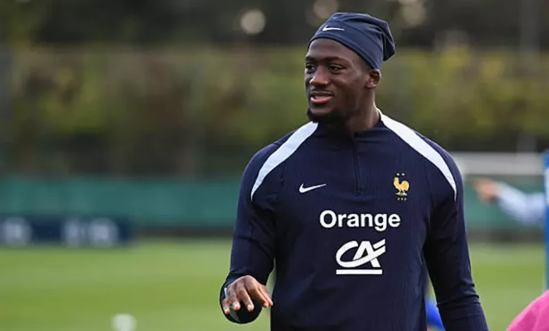 تجديد مع ليفربول أم خروج مجاني؟.. كوناتي يعلق مستقبله