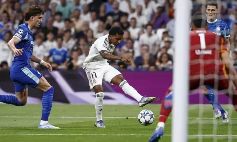 رودريجو يشعل المنافسة بين ثلاثي الدوري الإنجليزي