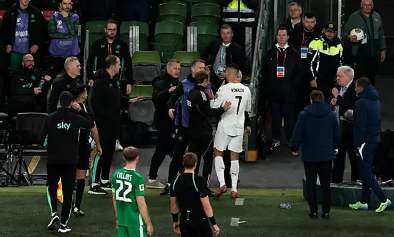 رونالدو يُطرد من مباراة البرتغال وأيرلندا