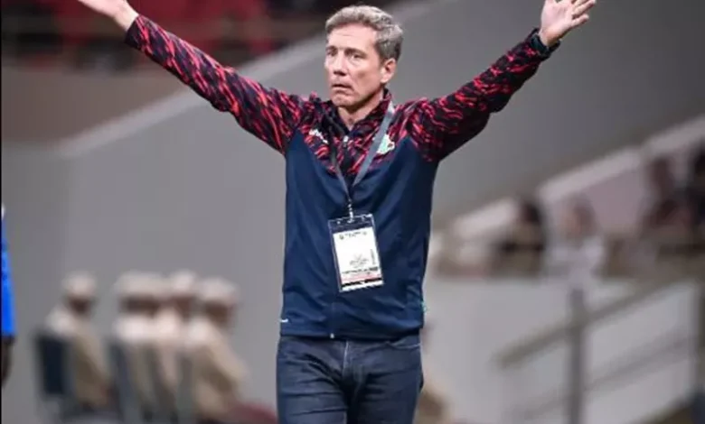 مدرب الجيش الملكي: الفوز على الأهلي سيكون أفضل رد